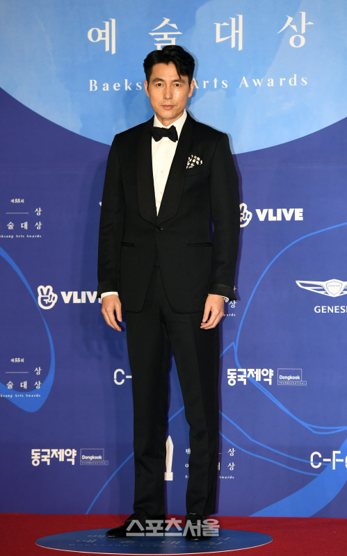 [포토]백상예술대상 레드카펫 정우성, 여전한 잘생김