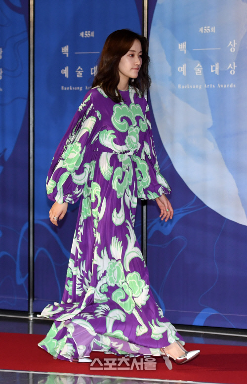 [포토]'버닝' 전종서, 백상예술대상 레드카펫