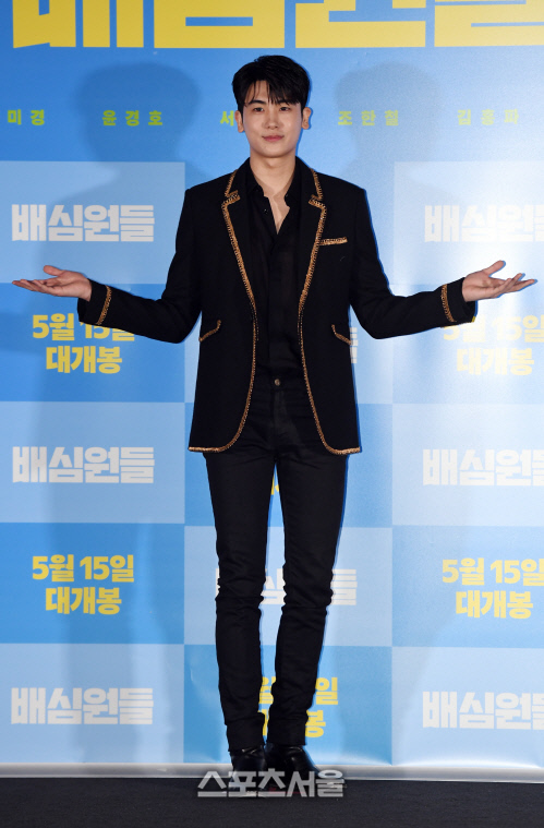 [포토]박형식, 입대 전 마지막 영화 '배심원들' 많이 봐주세요!