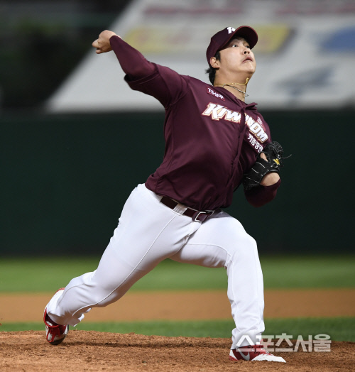[포토] 키움 조상우, 10-8 승리에 마침표!