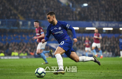 西 마르카 "아자르가 레알 리빌딩의 첫 번째 단추"