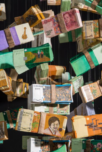 "꿈에 가격을 매겨본 적이 있나요?" 조각가 김성복 '꿈의 가격'전