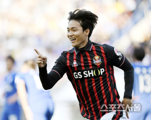[포토] FC서울 윤주태, 동점골...?