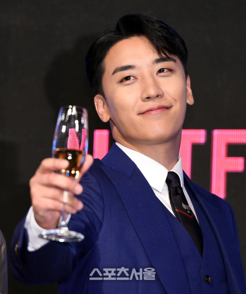 경찰, 오늘(8일) 승리 구속영장 신청…성매매 알선·자금 횡령 등 혐의