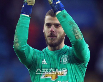 西 아스 "PSG, 부폰 대체자로 데 헤아 낙점"