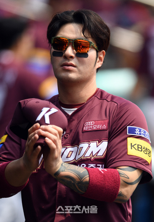 박병호, 모자 각 좀 잘을게요 [포토]