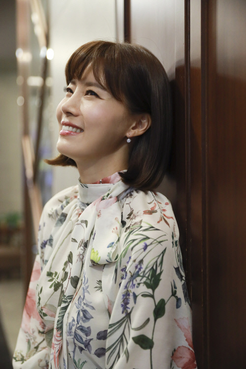 '어린 의뢰인' 유선 "힘들고 외로운 시간…김혜수 위로에 오열"[SS인터뷰②]