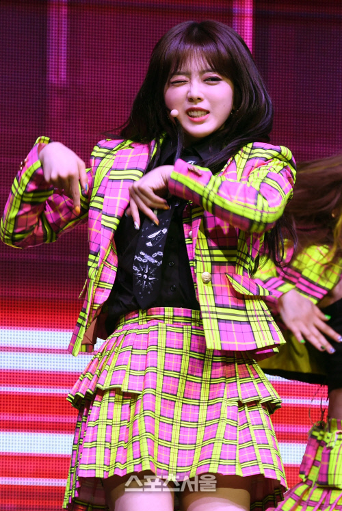 위키미키...지수연 윙크![포토]