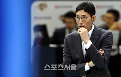 [포토] 신진식 감독, 한국전력 투지가...?