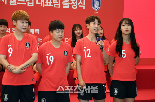 강유미, 골을 넣고 싶습니다[포토]