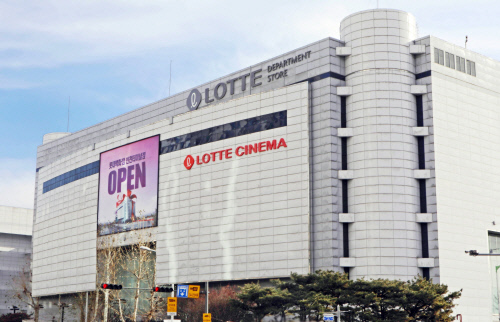 롯데百, 인천터미널점에 ‘아디다스 스타디움’ 매장 국내 최초 오픈