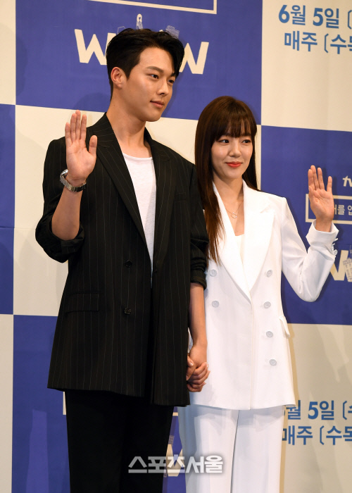 [포토]'검색어를 입력하세요 WWW'에서 호흡 맞추는 장기용-임수정