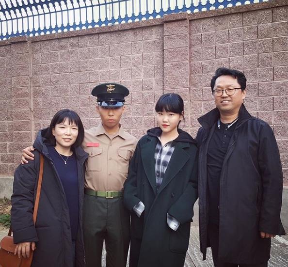 늠름한 대한건아로 돌아온 이찬혁, 해병대 전역 뒤 '아형'으로 활동 시작(종합)