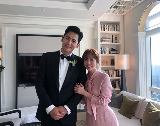 한지민, 추자현♥우효광 결혼식 참석 인증샷 "행복한 날"