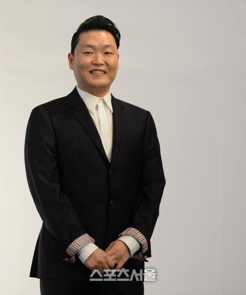 '월드스타' 싸이의 난감한 의혹 #양현석-조로우 #7월 컴백은?[스타#해시태그]