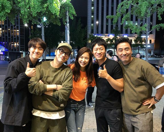 다시 뭉친 '극한직업' 5인방…이하늬 "공식 일정 모두 끝"