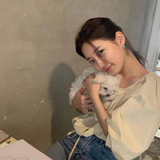 "자체발광 일상" 수지, 청순 미모의 정석 [★SNS]