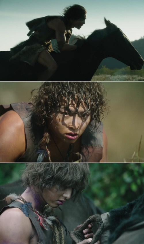 '아스달 연대기' 송중기, 승마X액션 까지...갈고닦은 노력 빛났다