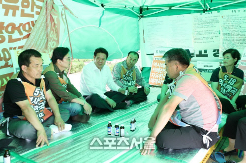 최대호 안양시장, 5·18 유가족께 최근 불찰  '머리 조아려'