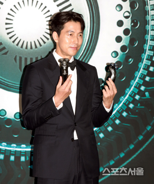 [포토] 정우성, 자체발광의 미모!