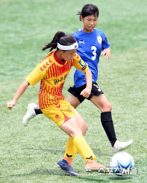 [포토] 광산중 홍보하, 과감한...슈팅!