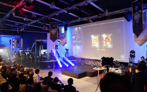 서머너즈 워 친선 교류전