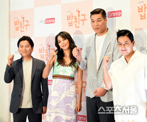 [포토] 강레오-한고은-서장훈-이상민, 밥친구...기대만발~!