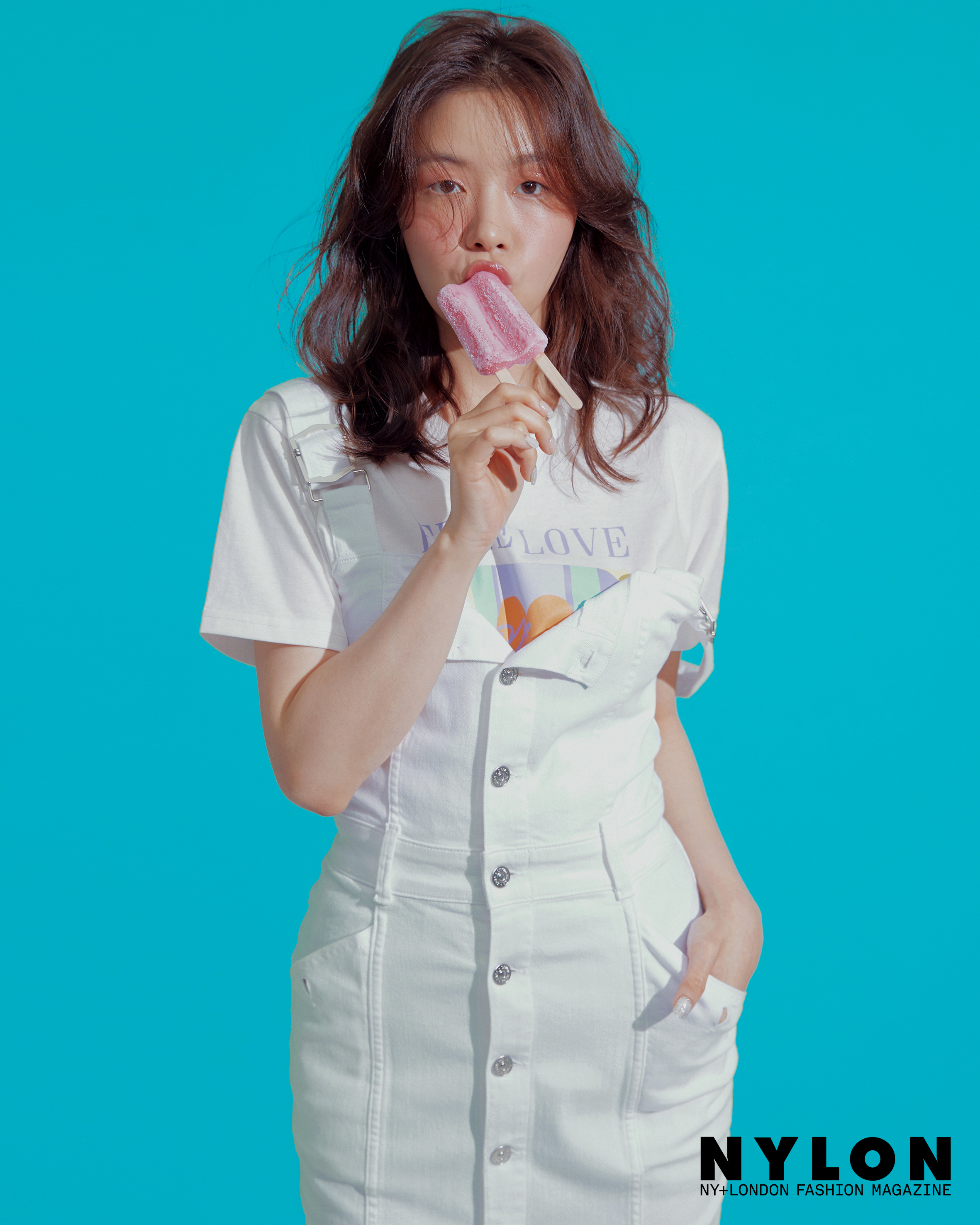 방민아, 팝핑캔디처럼 톡톡 튀는 매력의 소유자 (화보)