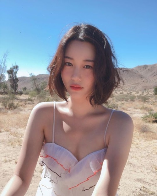 '반전 분위기' 이다인, 어깨 드러낸 과감 패션(ft.청순)