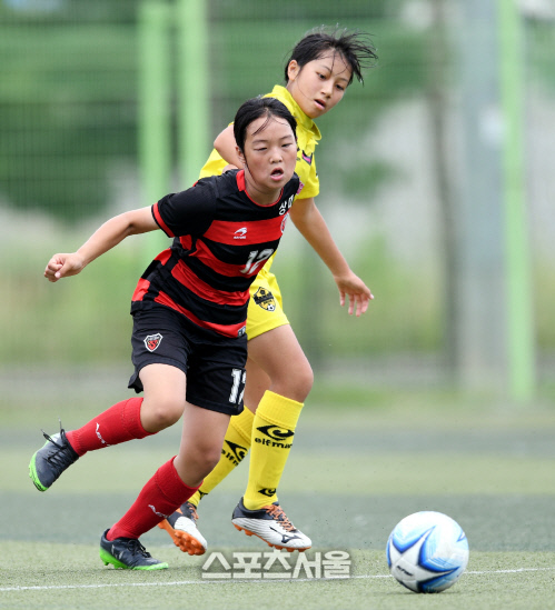 [포토] 상대초 김하랑 \'저돌적인 돌파\'