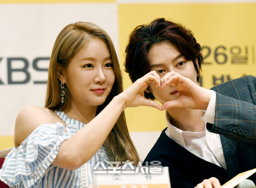 [포토]소유-김희철, 썸은 우리부터?