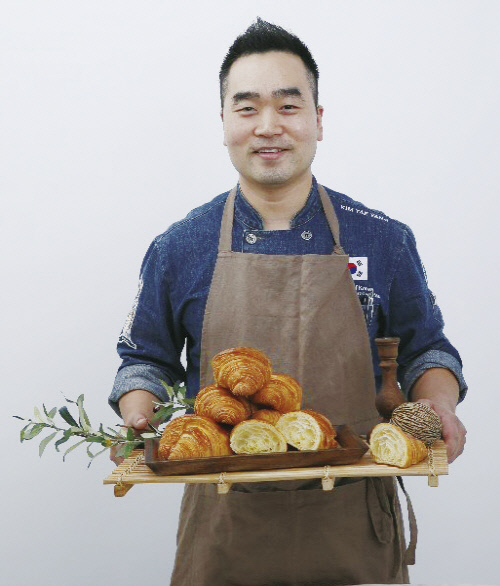 크루아상, 페이스트리 절대강자, 지역의 베이커리 명소 자리매김