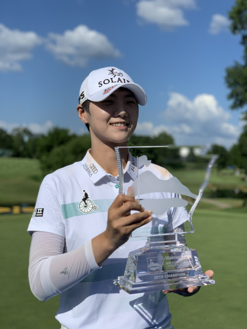 Walmart NW Arkansas_박성현프로우승_사진4