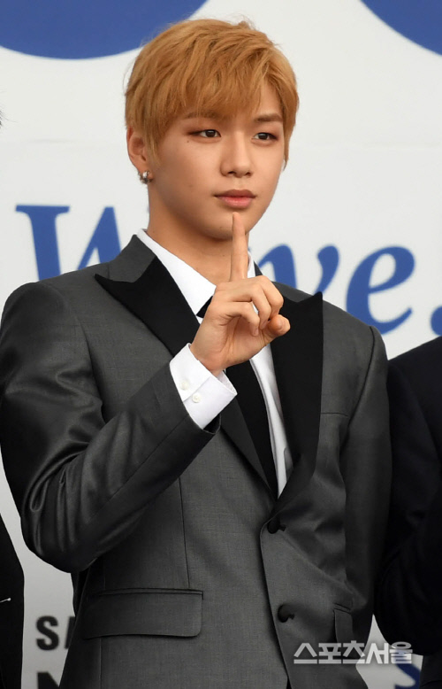 [단독]강다니엘, 중간관리자급 '경력직 매니저' 구인 성공...솔로 행보 박차