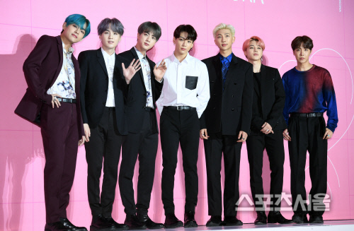 방탄소년단, 상반기 美 피지컬 앨범 최다 판매… 비(非)영어 대단한 성과
