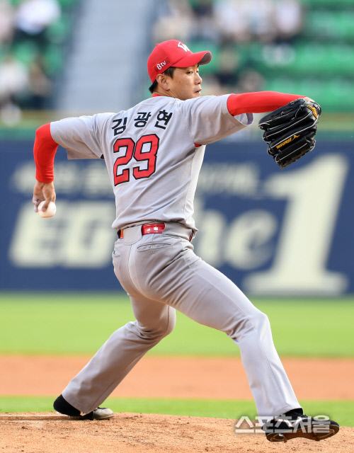 [포토]김광현, 시즌 9승을 향해!