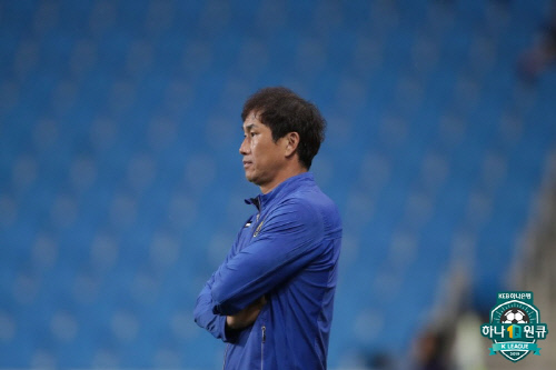 '3연패' 유상철 인천 감독 "내용은 좋아지나…결과가 걱정"