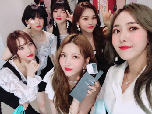 여자친구, '해야'→'열대야'까지…더블 그랜드슬램 달성