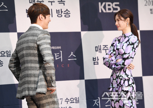 [포토] 나나-최진혁, 팽팽한...긴장감?