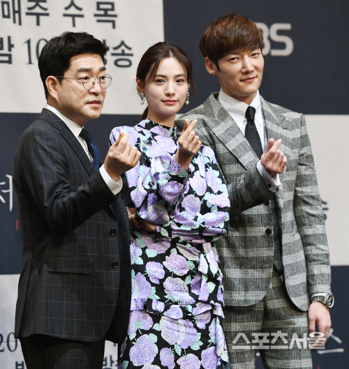 [포토] 손현주-나나-최진혁, 기대되는 캐스팅!