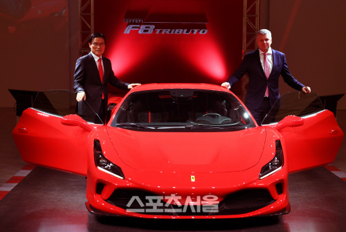 [포토] 페라리 F8 트리뷰토, 국내 첫 공개