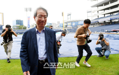 방사능 위험 도사린 도쿄, 한국야구 '自尊'보다 '生存'이 먼저다