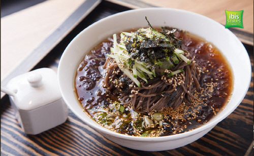 '출출할 땐 나를 돌아봐' 이비스 스타일 강남 르바, 누들 단품 메뉴 출시