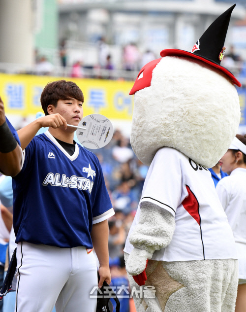  고난의 2연전 앞둔 KT 황재균 강백호 8월중 복귀 희망