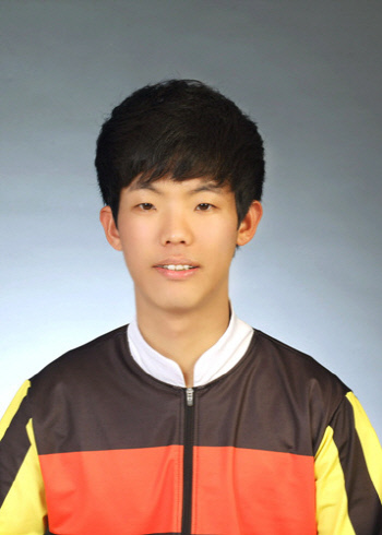 렛츠런파크 제주 김준호 기수, 통산 300승 달성