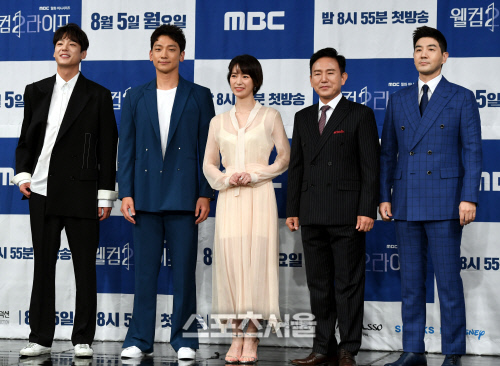 [포토] 곽시양-정지훈-임지연-손병호-한상진 '화기애애한 포토타임'