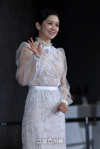 "법적 대응 할 것" 장나라, 김남길과 열애설→디스패치·당사자 부인(종합)