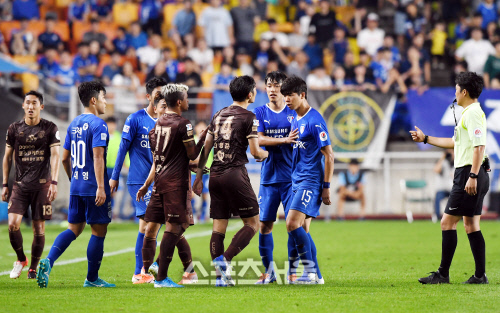 포항 새 활력소 최영준 "뛸 수 있어 좋아…이수빈-정재용과 호흡 문제 없다"[인터뷰]