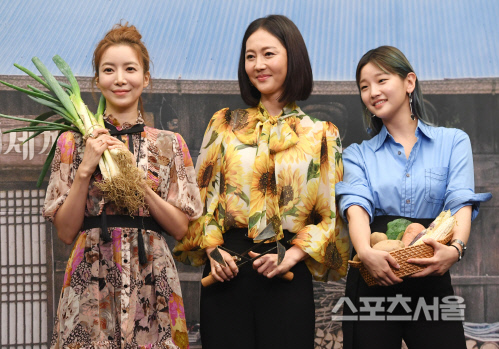 [포토] 윤세아-염정아-박소담, 시골 아낙 됐어요~