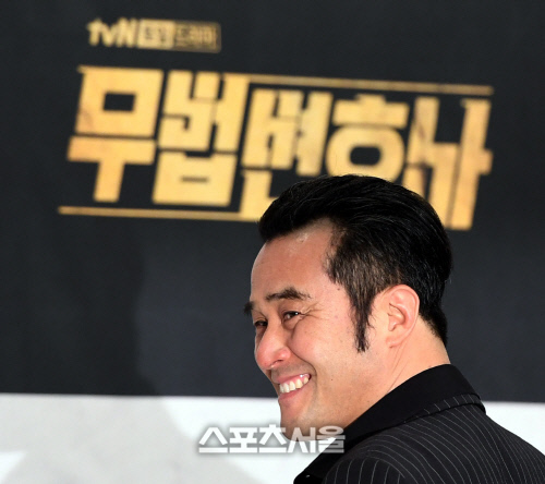 검찰, '보복운전 혐의' 최민수에 징역 1년 구형 "반성 無"